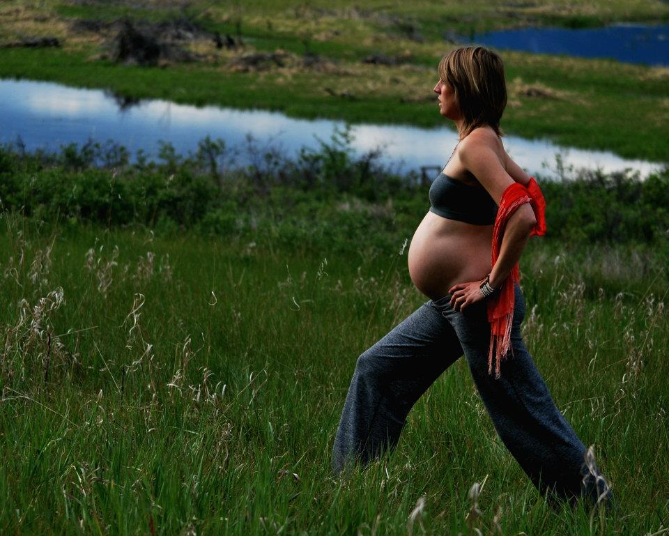steph-yoga-pregnancy